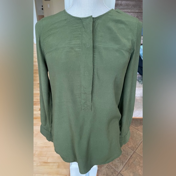 J. Crew Forest Green Blouse - Picture 5 of 11